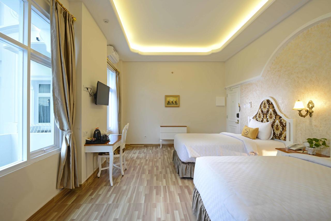 Sahira Butik Pakuan Syariah Hotel Богор Экстерьер фото